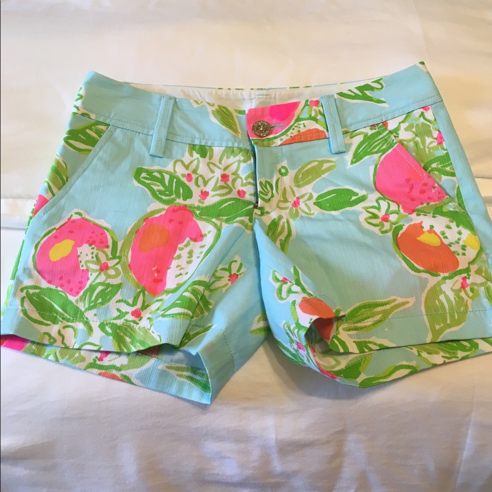 Lilly Pulitzer Blue Floral Fruit Print Shorts